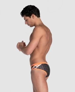 Arena 50th Anniversary Brief -Arena Shop 006192503 002 xl 6