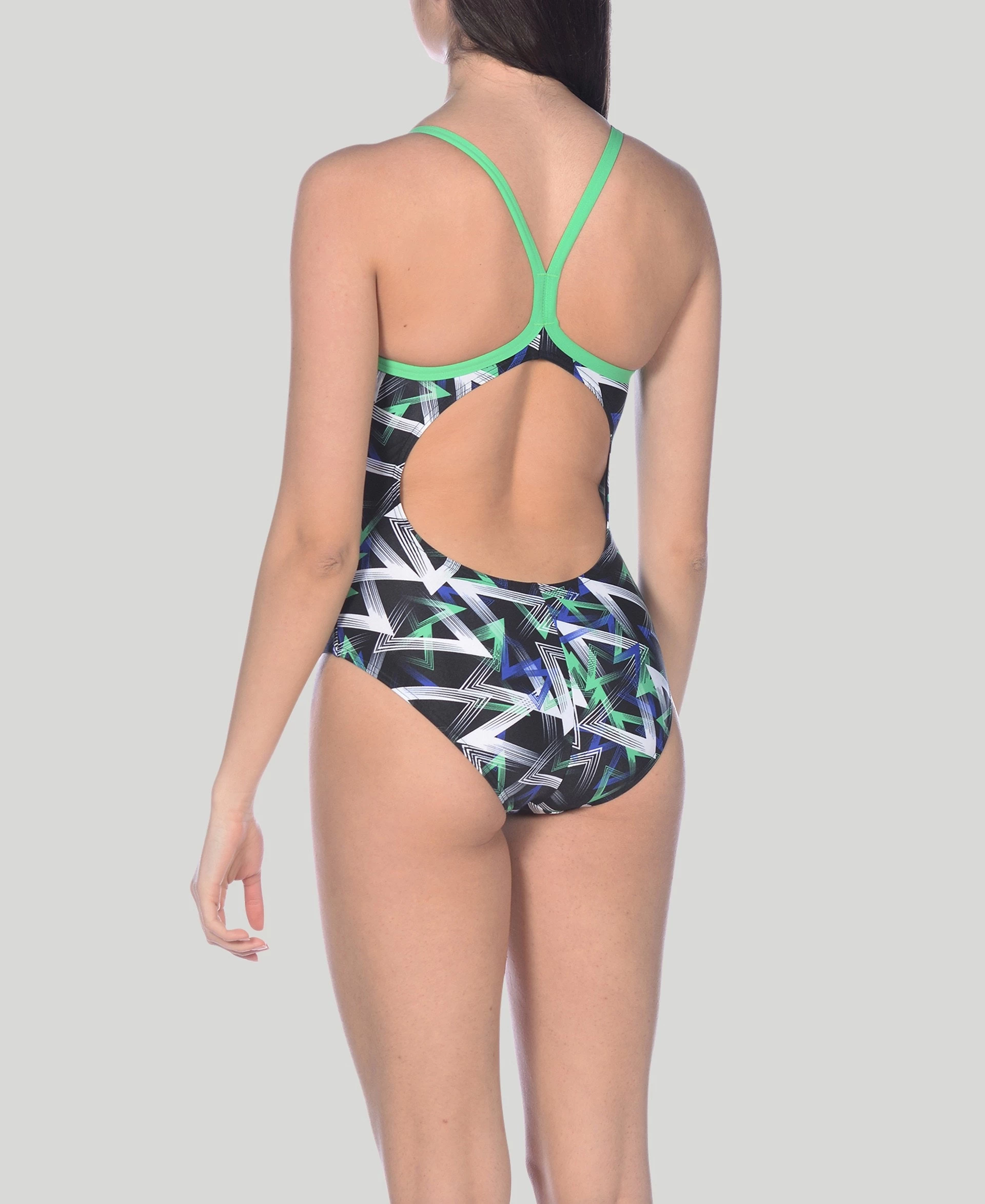 Arena Power Triangle Light Drop One Piece 12 Arena Power Triangle Light Drop One Piece - Image 10