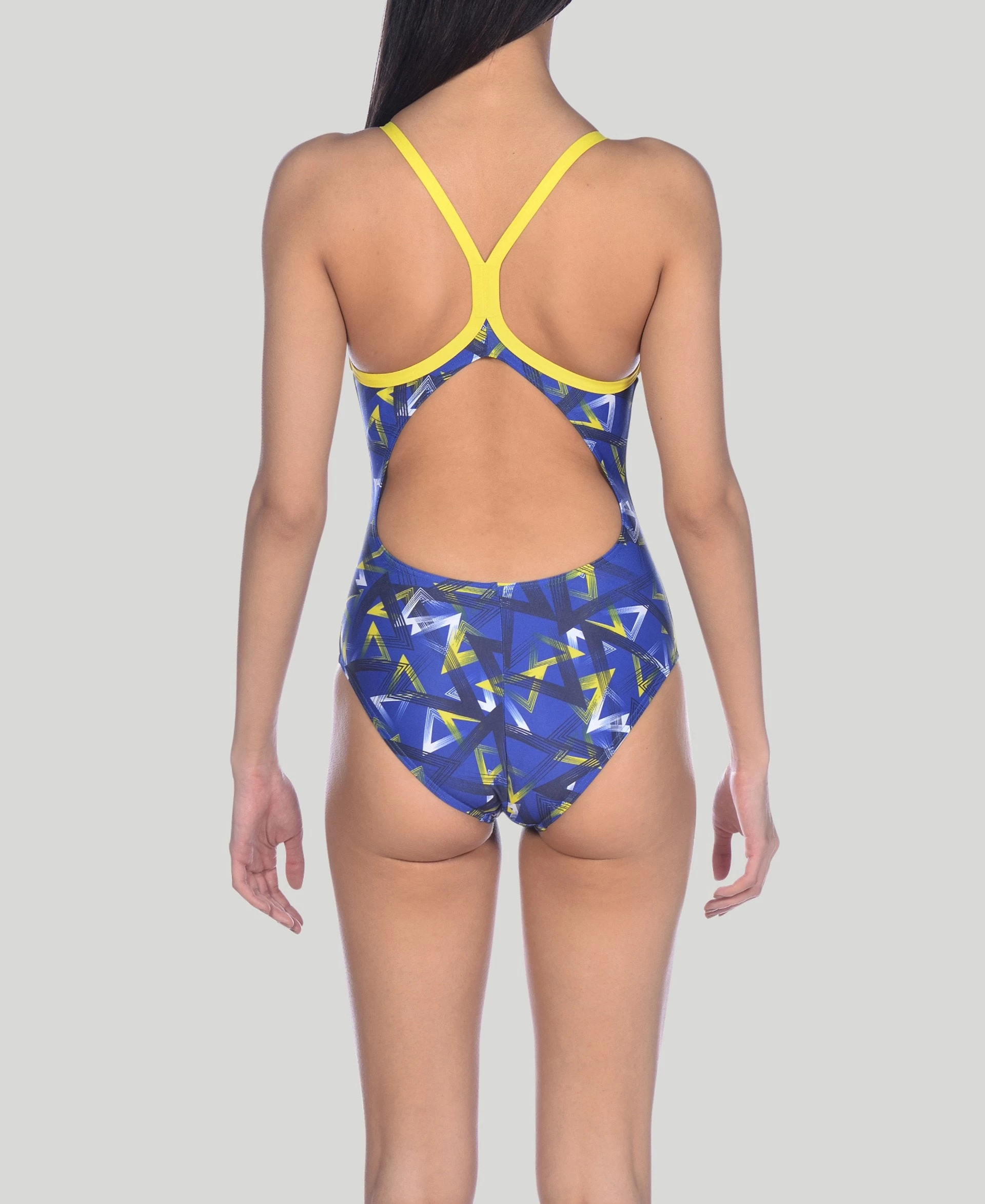 Arena Power Triangle Light Drop One Piece 3 Arena Power Triangle Light Drop One Piece