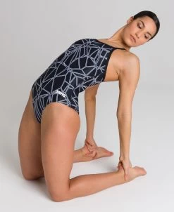 Arena Carbonics Pro Light Drop Back One Piece 32 Arena Carbonics Pro Light Drop Back One Piece -Arena Shop ftp m magentoproduct photos002313505 003 xl