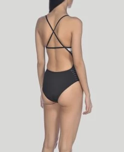 Arena Dark Floral Stripes Accelerate Back One Piece -Arena Shop ftp m magentoproduct photos002378501 004 xl