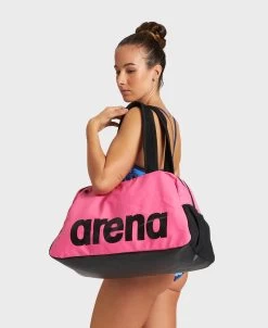 Arena Fast Shoulder Bag All-Black -Arena Shop ftp m magentoproduct photos002435900 001 xl