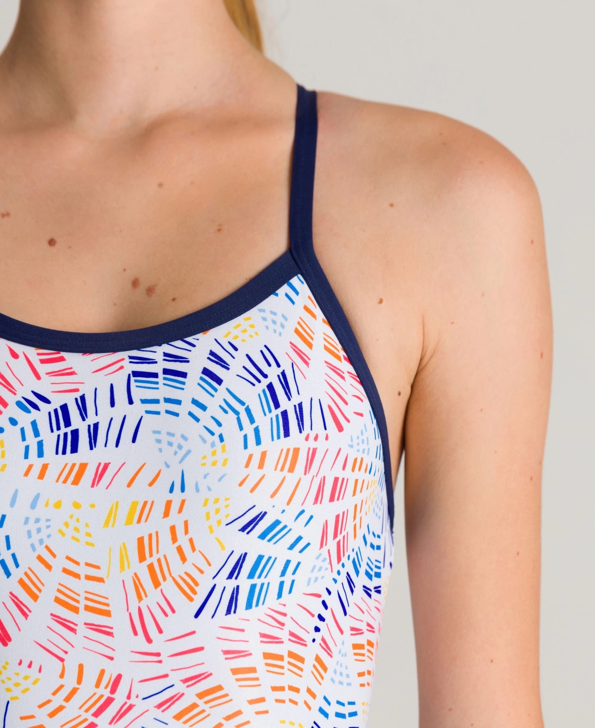 Arena Abstract Mosaic Light Drop One Piece - Maxlife 11 Arena Abstract Mosaic Light Drop One Piece - Maxlife - Image 9