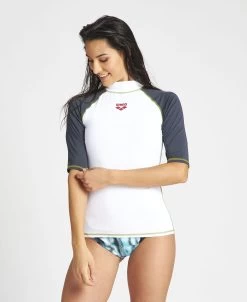 Arena Women's Short Sleeve Rash Guard -Arena Shop ftp m magentoproduct photos003132150 001 xl