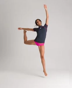 Arena Women's Short Sleeve Rash Guard