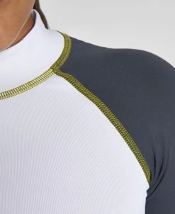 Arena Girls Short Sleeve Rash Guard -Arena Shop ftp m magentoproduct photos003141155 005 xl