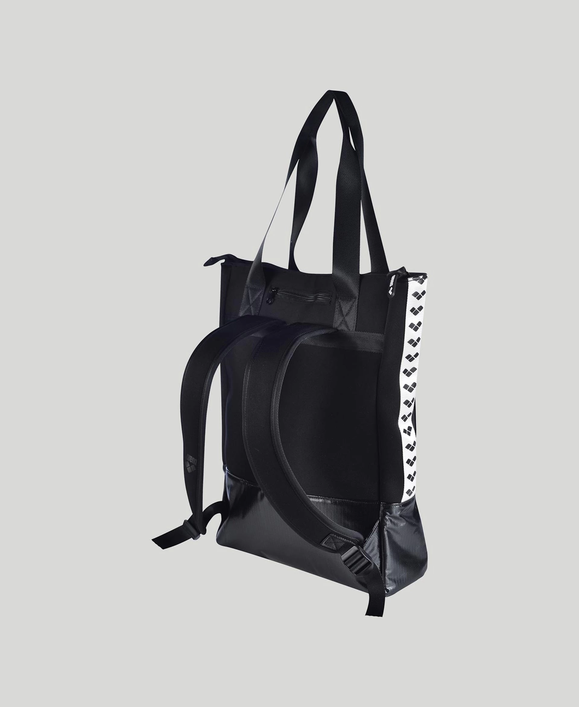 Arena Fast Tote All-Black 9 Arena Fast Tote All-Black - Image 7
