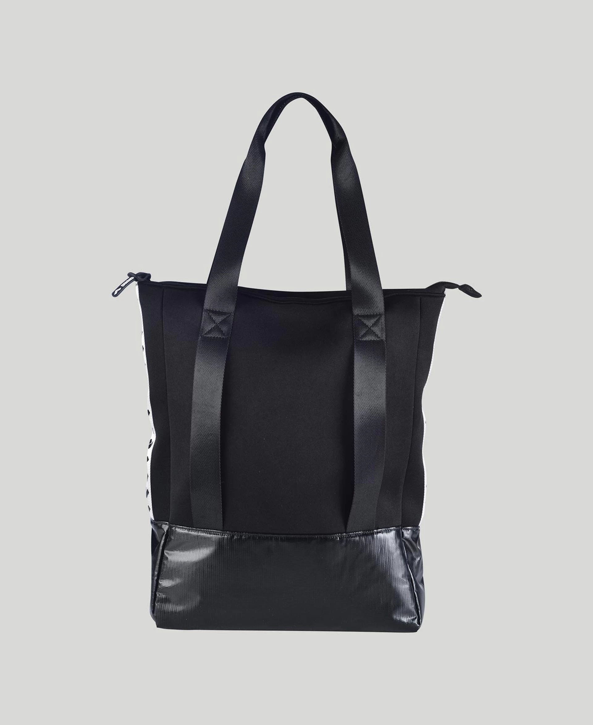 Arena Fast Tote All-Black 10 Arena Fast Tote All-Black - Image 8