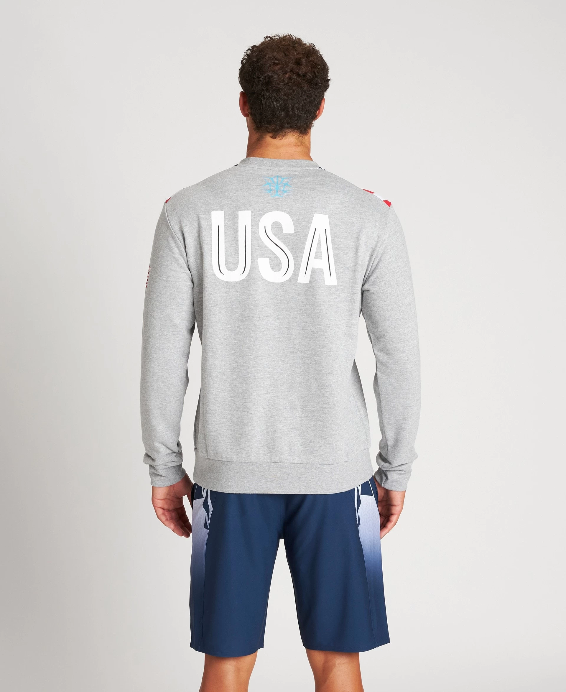 Arena USA Swimming Team Kit Men's Crewneck – Official Line 6 Arena USA Swimming Team Kit Men's Crewneck – Official Line - Image 4