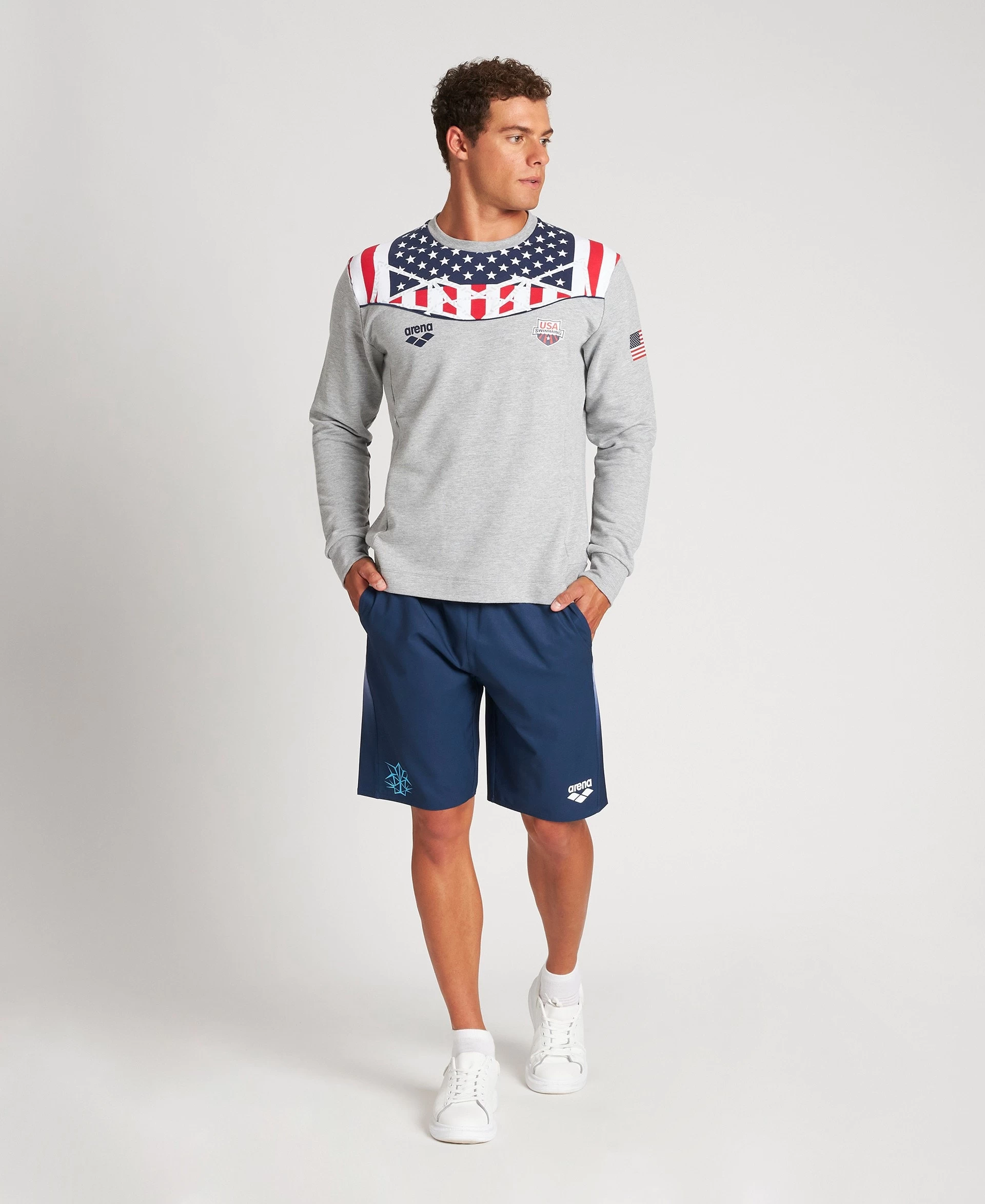 Arena USA Swimming Team Kit Men's Crewneck – Official Line 5 Arena USA Swimming Team Kit Men's Crewneck – Official Line - Image 3