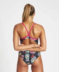 Arena Crazy Skulls Carnival Light Drop Back One Piece 10 Arena Crazy Skulls Carnival Light Drop Back One Piece -Arena Shop ftp m magentoproduct photos004045500 002 xl