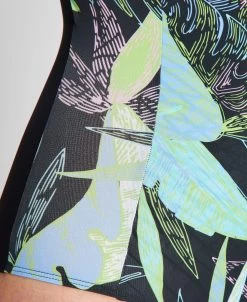 Arena Celia Wing Back One Piece -Arena Shop ftp m magentoproduct photos004133550 005 xl