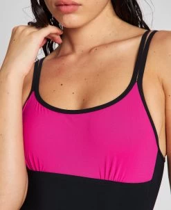 Arena Betta U Back One Piece -Arena Shop ftp m magentoproduct photos004197598 004 xl