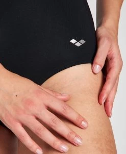 Arena Betta U Back One Piece -Arena Shop ftp m magentoproduct photos004197598 005 xl