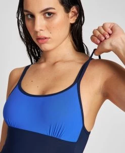 Arena Betta U Back One Piece -Arena Shop ftp m magentoproduct photos004197789 004 xl