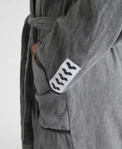 Arena Icons Bathrobe -Arena Shop ftp m magentoproduct photos004376100 004 xl