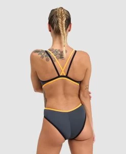 Arena One Double Cross Back One Piece -Arena Shop ftp m magentoproduct photos004732555 002 xl