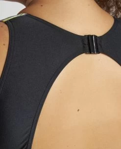 Arena Women's Shiny O Back One Piece PLUS 10 Arena Women's Shiny O Back One Piece PLUS -Arena Shop ftp m magentoproduct photos004809500 005 xl