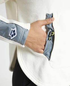 Arena Women's Team Crew Neck Sweatshirt