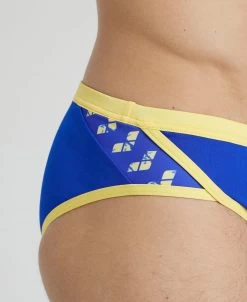 Arena Men's Icons Brief -Arena Shop ftp m magentoproduct photos005045830 004 xl
