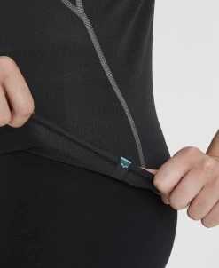 Arena Women's Muscle Back Tank Top 21 Arena Women's Muscle Back Tank Top -Arena Shop ftp m magentoproduct photos005072500 005 xl