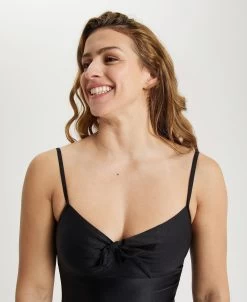 Arena Solid U Back 36 Arena Solid U Back -Arena Shop ftp m magentoproduct photos005175500 005 xl