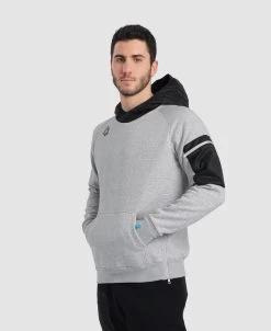Arena Hooded Tech Sweatshirt -Arena Shop ftp m magentoproduct photos005589550 002 xl
