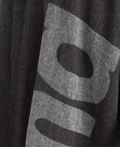 Arena Big Logo Hooded Poncho 13 Arena Big Logo Hooded Poncho -Arena Shop ftp m magentoproduct photos005624100 008 xl