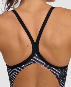 Arena Kikko Pro Light Drop Back One Piece 23 Arena Kikko Pro Light Drop Back One Piece -Arena Shop ftp m magentoproduct photos005893550 005 xl