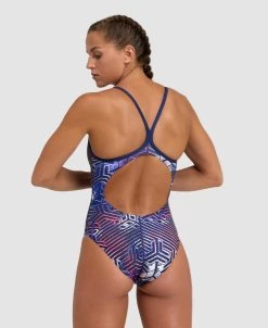 Arena Kikko Pro Light Drop Back One Piece 24 Arena Kikko Pro Light Drop Back One Piece -Arena Shop ftp m magentoproduct photos005893704 002 xl