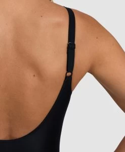 Arena Imprint U Back One Piece -Arena Shop ftp m magentoproduct photos006116500 004 xl