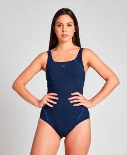 Arena Jewel Wing Back -Arena Shop ftp m magentoproduct photos2a009707 001 xl