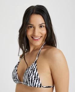 Arena Allover Triangle Bikini -Arena Shop magentoproduct photos005179520 005 xl 9